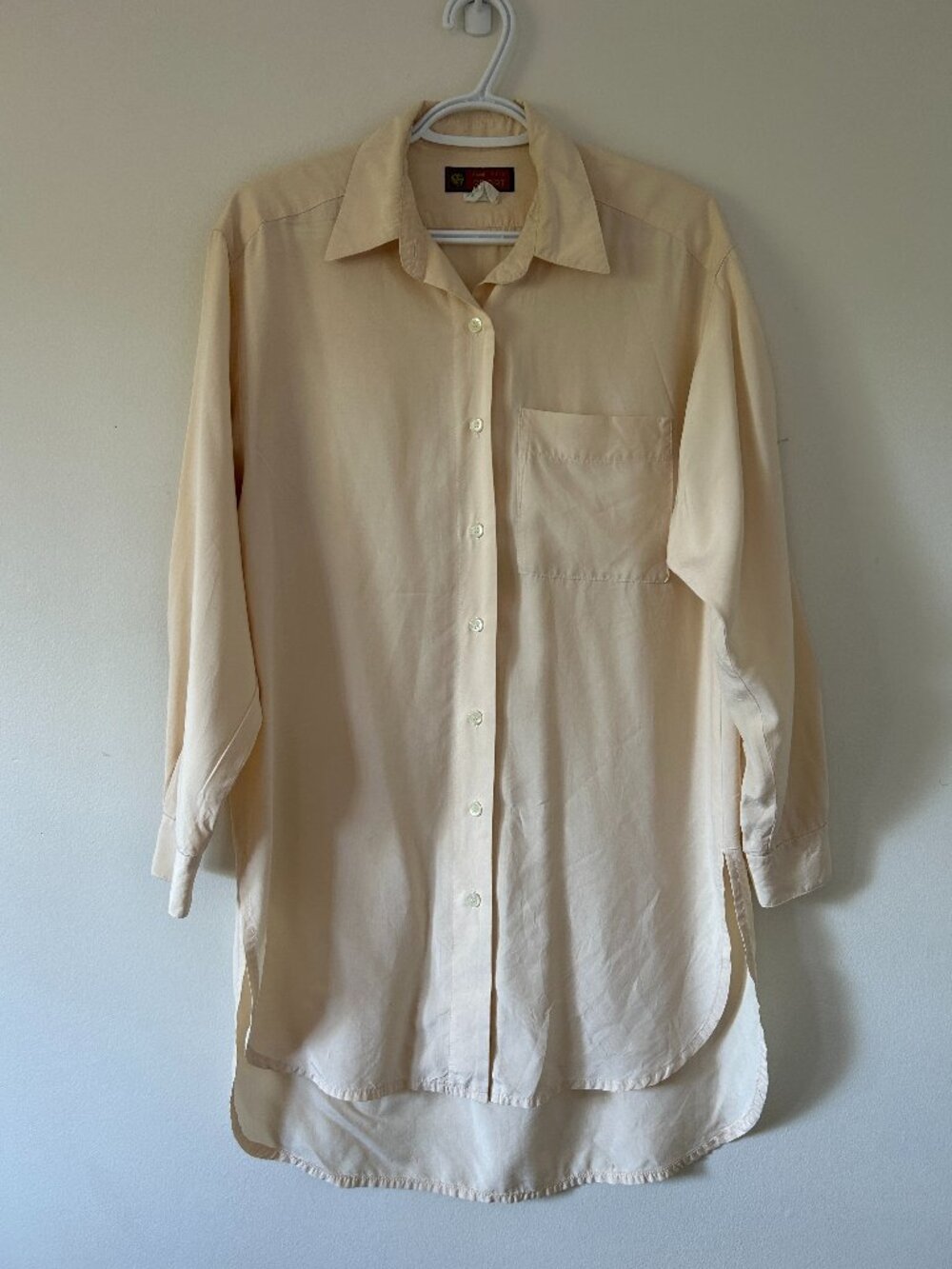 100% silk vintage Anne Klein Sport shirt